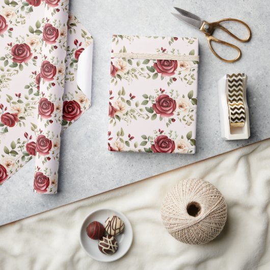 Papier Cadeau Crème rouge Roses Blush rose Mariage Floral (Artisanat)