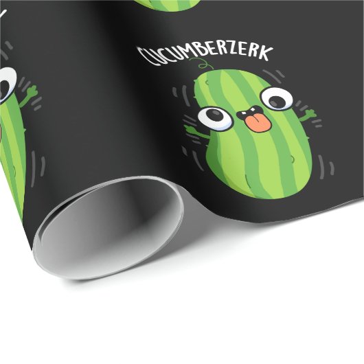 Papier Cadeau Cucumberzerk Funny Berzerk Cucumber Pun Dark BG (Coin rond)