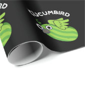 Papier Cadeau Cucumbird Funny Veggie Cucumber Pun Dark BG (Coin rond)