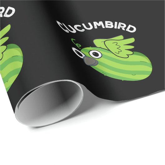 Papier Cadeau Cucumbird Funny Veggie Cucumber Pun Dark BG (Coin rond)