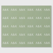 Papier Cadeau Custom Initials on Sage Green Wedding (Plat)