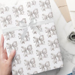 Papier Cadeau Cute Coquette White Bow Motif<br><div class="desc">Papier d'enveloppement blanc à l'aquarelle Ajoutez une touche de charme à vos cadeaux grâce à ce papier d'emballage mignon et simple avec un motif d'arc en aquarelle blanc. Son design classique et élégant est parfait pour les baby showers, les douches nuptiales ou les anniversaires, que ce soit pour une fête...</div>