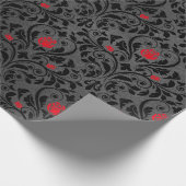 Papier Cadeau Damassé de rose rouge et de noir (Coin)