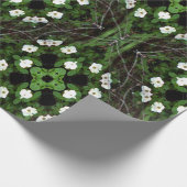 Papier Cadeau Dans les arbres.... (Coin)