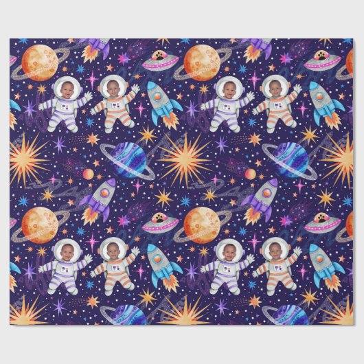 Papier Cadeau Deux astronautes dans l'espace (Plat)