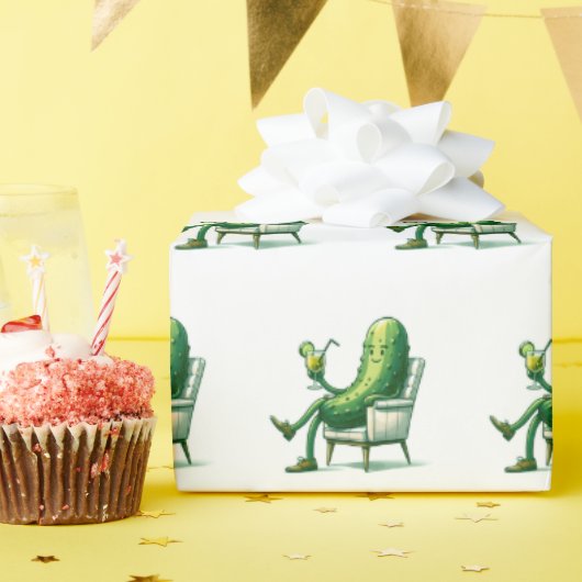 Papier Cadeau Dill Picker Dans Une Chaise Avec Cocktail (Fête d'anniversaire)