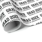 Papier Cadeau Diplômé année 2024 nom du diplômé noir blanc (Coin rond)