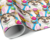Papier Cadeau Dog Laying on Easter Eggs (Coin rond)