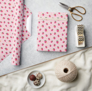 Papier Cadeau Douces fraises rouges roses, marguerites jaunes.