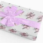 Papier Cadeau Douche nuptiale rose<br><div class="desc">Ajoutez une touche d'élégance et de charme personnel à vos cadeaux de douche nuptiale avec notre papier d'enveloppement floral rose Fête des mariées personnalisée. Ce papier d'emballage exquis est conçu pour célébrer l'occasion joyeuse d'une douche nuptiale, avec des motifs floraux délicats dans de belles nuances de rose qui exsument romance...</div>