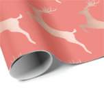Papier Cadeau Élégant Rose Gold Red Christmas Reindeer Motif<br><div class="desc">Beau motif de Noël en faux rose or & rouge.</div>