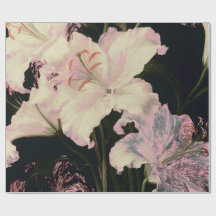 Élégants lys blancs sur fond noir floral