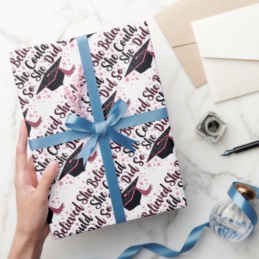 Papier Cadeau Elle Croyait Qu'Elle Pouvait Le Faire. (Cadeaux)