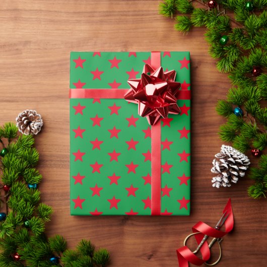 Papier Cadeau Étoiles vertes et rouges modernes Noël motif (Cadeau de vacances)