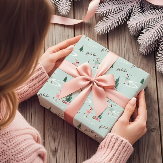 Papier Cadeau Fa La La Cute Pink Elf Ice Skating Girly
