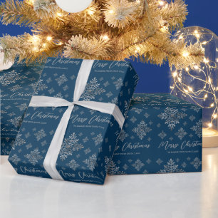 Papier Cadeau Faux flocons de neige en gris argenté sur fond ble