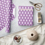 Papier Cadeau Festif Lavender White Christmas Tree motif<br><div class="desc">Papier d'emballage moderne et simple de Noël avec motif d'arbre de Noël blanc sur un arrière - plan violet lavande, papier d'emballage festif scandinave élégant pour tous vos cadeaux de Noël. Conçu exclusivement pour vous par Happy Dolphin Studio. Si vous avez besoin d'aide ou de produits correspondants, veuillez nous contacter...</div>
