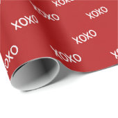 Papier Cadeau Fête de fiançailles Rouge Blanc XOXO  (Coin rond)