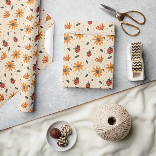 Papier Cadeau Fête de la coccinelle (Artisanat)