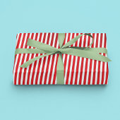 Papier Cadeau Fête de Noël Simple Rouge rayé Festif