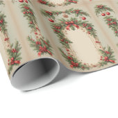 Papier Cadeau Feuillage de verdure de Noël de houx rustique roug (Coin rond)
