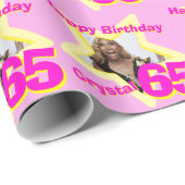 Papier Cadeau Filles nom photo 65e anniversaire rose & étoile ja (Coin rond)