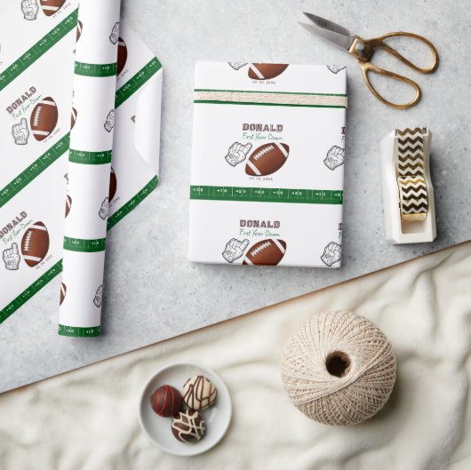 Papier Cadeau First Year Down Football Birthday  (Artisanat)