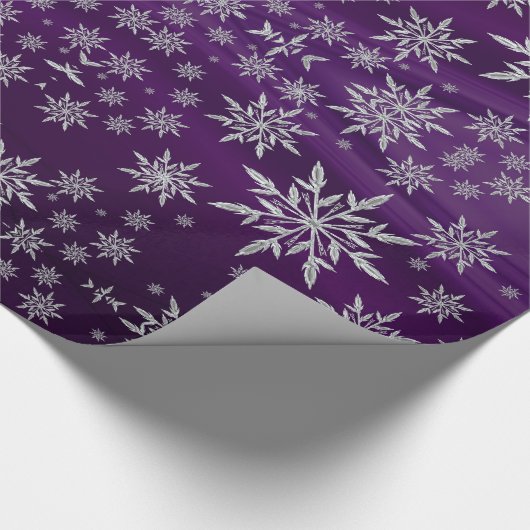 Papier Cadeau Flammes de neige argentées sur violet (Coin)