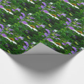 Papier Cadeau Fleur de cône blanc, fleurs pourpres et papillon (Coin)