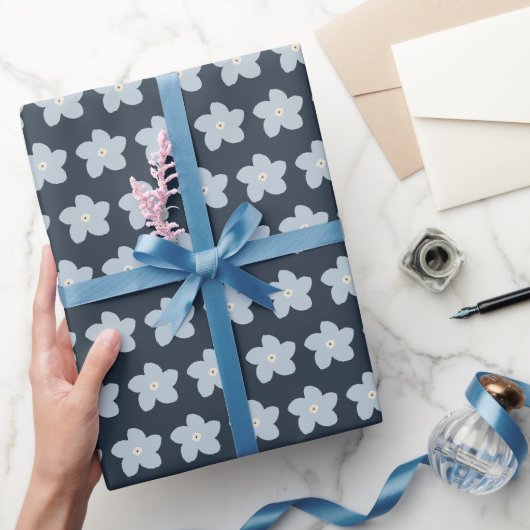 Papier Cadeau Fleur Rétro Bleu Clair et Navy (Cadeaux)