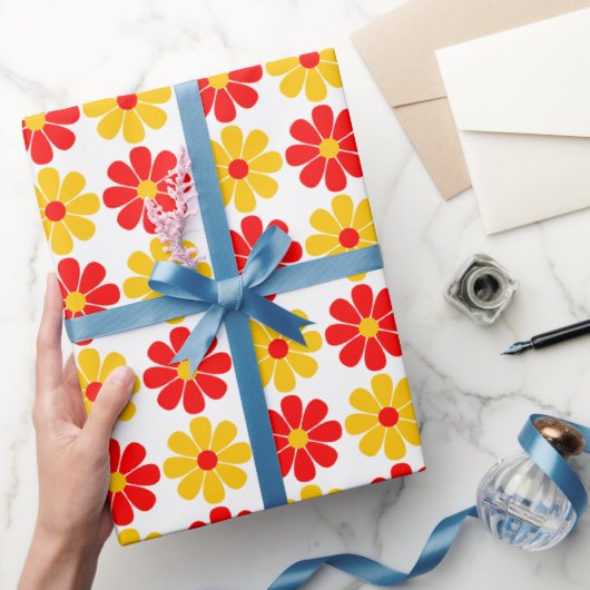 Papier Cadeau Fleur rouge et jaune (Cadeaux)