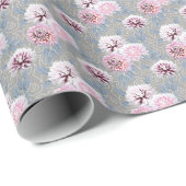 Papier Cadeau Fleurs blanches et roses sur fond gris. (Coin rond)
