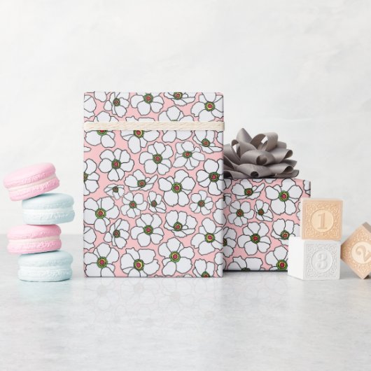 Papier Cadeau Fleurs blanches sur fond rose tendre (Baby Shower)