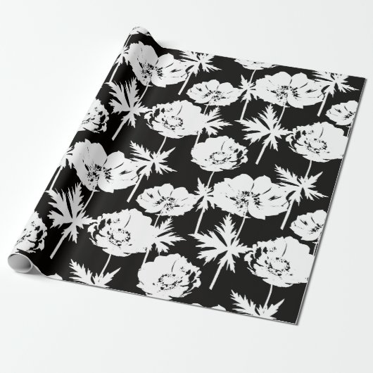 Papier Cadeau Fleurs blanches sur noir. (Déroulé)