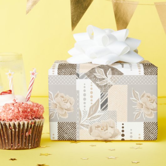 Papier Cadeau Fleurs crème sur fond blanc (Fête d'anniversaire)
