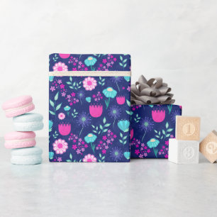 Papier Cadeau Fleurs délicates et détails botaniques