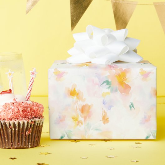 Papier Cadeau Fleurs élégantes de printemps et d'été pour offrir (Fête d'anniversaire)