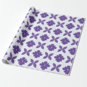 Papier Cadeau Fleurs violettes sur fond clair (Déroulé)