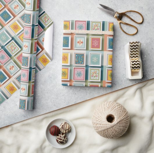 Papier Cadeau Flocons de neige colorés sur patchwork pastel (Artisanat)