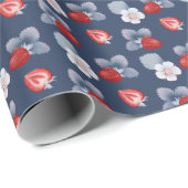 Papier Cadeau Fraises, Fleurs, Feuilles sur fond bleu foncé (Coin rond)