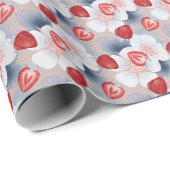 Papier Cadeau Framboises rouges, fleurs blanches et roses (Coin rond)