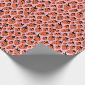 Papier Cadeau Fun fraise, design artisanal sans couture. (Coin)
