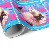 Papier Cadeau Funny Ferret in the Tutu Dancing (Coin rond)
