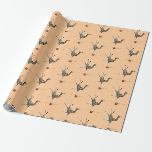 Papier Cadeau Funny Giraffe Équilibrage Sur Le Basketball (Déroulé)