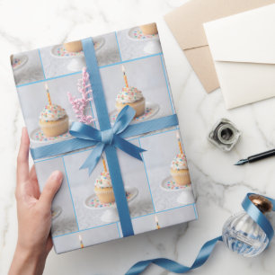Papier Cadeau Gâteau d'anniversaire avec une bougie