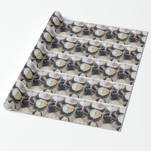 Papier Cadeau Gâteaux décorés (Déroulé)