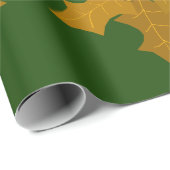 Papier Cadeau Gold Holly sur papier d'enveloppement vert foncé (Coin rond)
