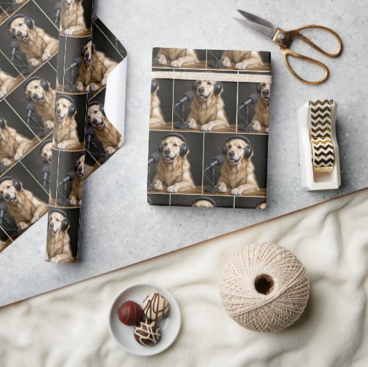 Papier Cadeau Golden Retriever Hosting a Podcast (Artisanat)