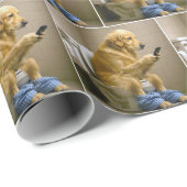 Papier Cadeau Golden Retriever Sitting On the Toilet Texting (Coin rond)