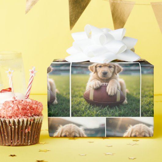 Papier Cadeau Golden Retriever Sur Un Football (Fête d'anniversaire)